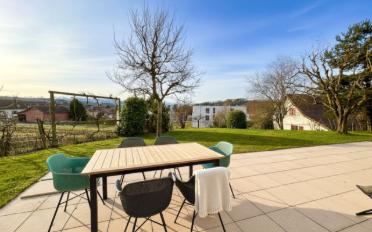 Villa 7.5 pièces - image - 7