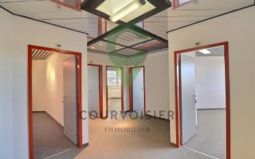 Bureau 11 pièces - image - 10