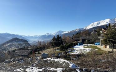 Building land - image - 2