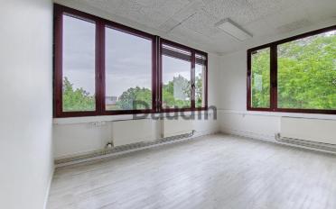 Bureau - image - 3