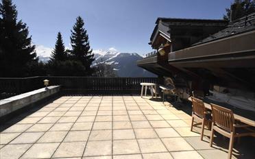Chalet 5.5 pièces - image - 2