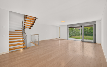 Maison jumelée 7 pièces - image - 5