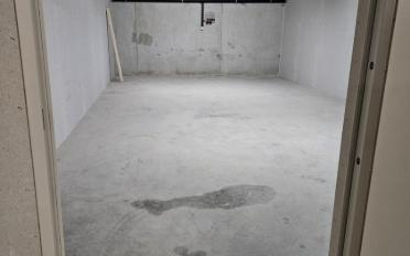 Single garage - image - 2