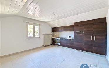 Attic flat 4 rooms - image - 2