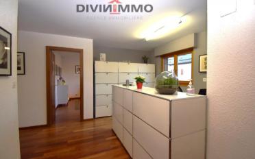 Ladenfläche 4.5 Zimmer - image - 1
