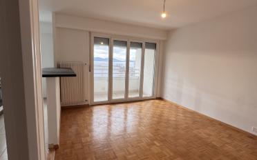 Attic flat 2 rooms - image - 3
