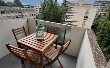 Furnished flat 4 rooms - image - 5
