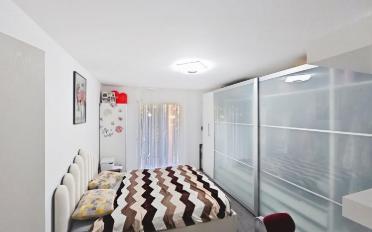 Apartment 4.5 rooms - image - 11