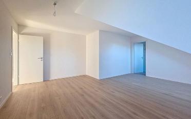 Apartment 4.5 rooms - image - 8