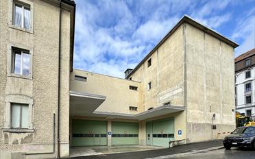 Mixed use property - image - 2