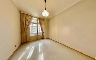 Apartment 4 rooms - image - 6