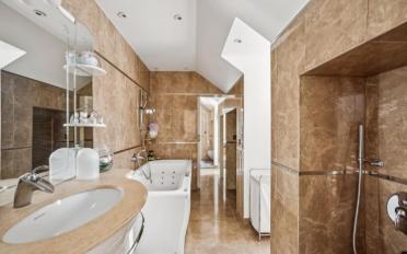 Maison 10 pièces - image - 5