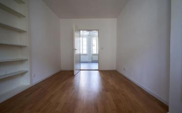 Apartment 2.5 rooms - image - 6