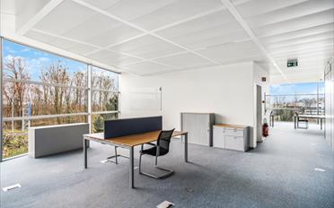 Office - image - 4