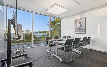 Office - image - 6