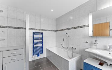 Doppeleinfamilienhaus 5.5 Zimmer - image - 11