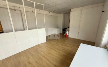 Mixed use property 1 room - image - 5