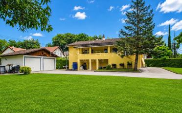 Einfamilienhaus 7.5 Zimmer - image - 1