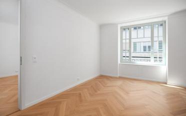 Apartment 4 rooms - image - 3