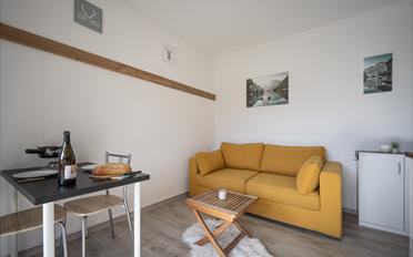 Studio 1 room - image - 3
