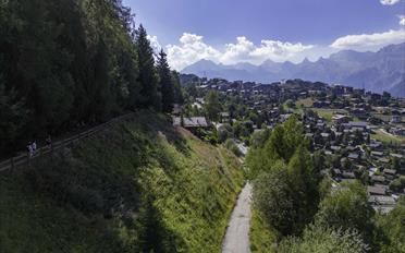 Building land - image - 9