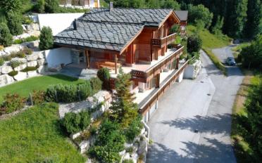 Chalet 10 Zimmer - image - 3