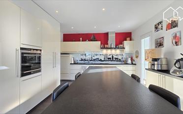 Maison 6.5 pièces - image - 6