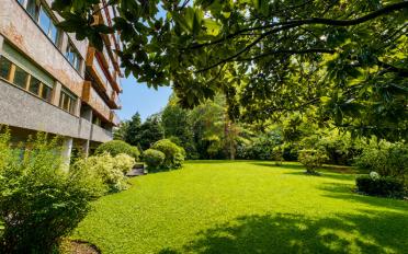 Apartment 4 rooms - image - 8