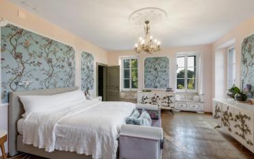 Single house 20 rooms - image - 7
