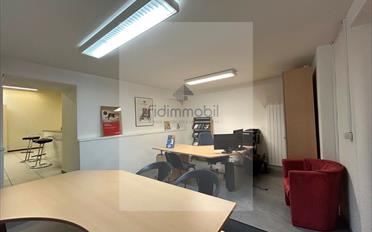 Office - image - 5