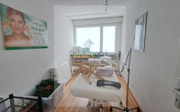Commercial - image - 8
