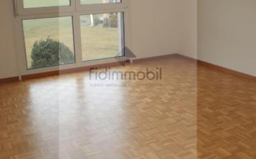 Apartment 4 rooms - image - 1