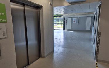Commercial 1 room - image - 3