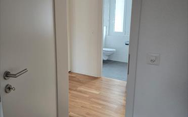 Apartment 4 rooms - image - 6