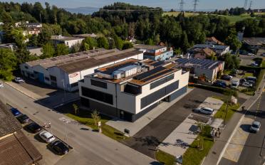 Office - image - 12