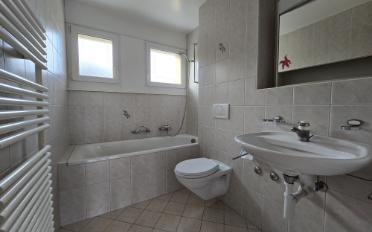 Apartment 4 rooms - image - 3