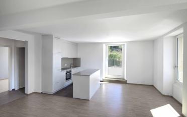 Apartment 4 rooms - image - 3