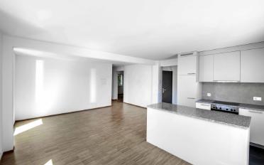 Apartment 4 rooms - image - 4