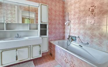Einfamilienhaus 8.5 Zimmer - image - 8