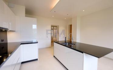 Wohnung 5.5 Zimmer - image - 1