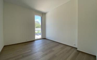 Apartment 4 rooms - image - 9