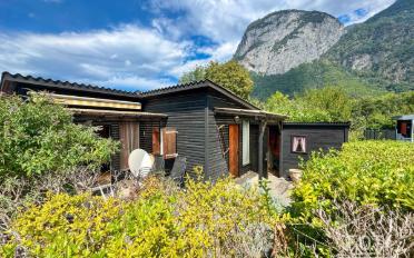 Chalet 2.5 pièces - image - 2