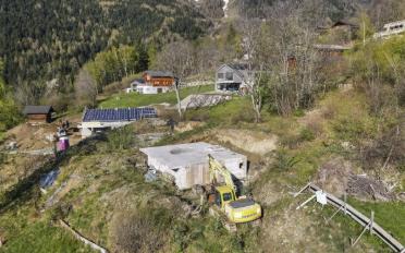 Building land - image - 3