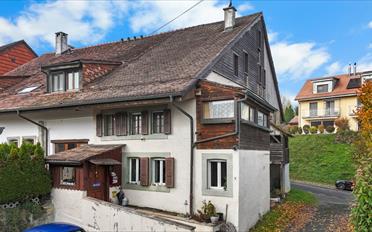 Einfamilienhaus 5.5 Zimmer - image - 1