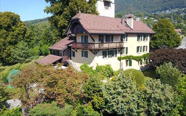 Single house 12 rooms - image - 2