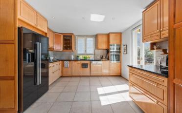 Einfamilienhaus 9.5 Zimmer - image - 9