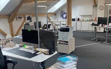 Büro - image - 3