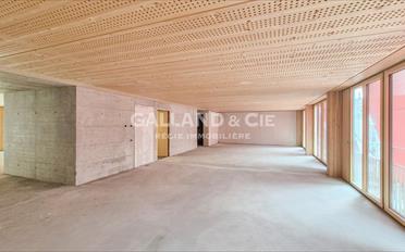 Office - image - 3