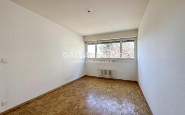 Apartment 9.5 rooms - image - 12