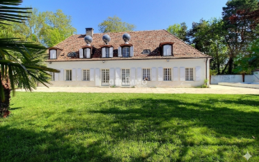 Einfamilienhaus 10 Zimmer - image - 1